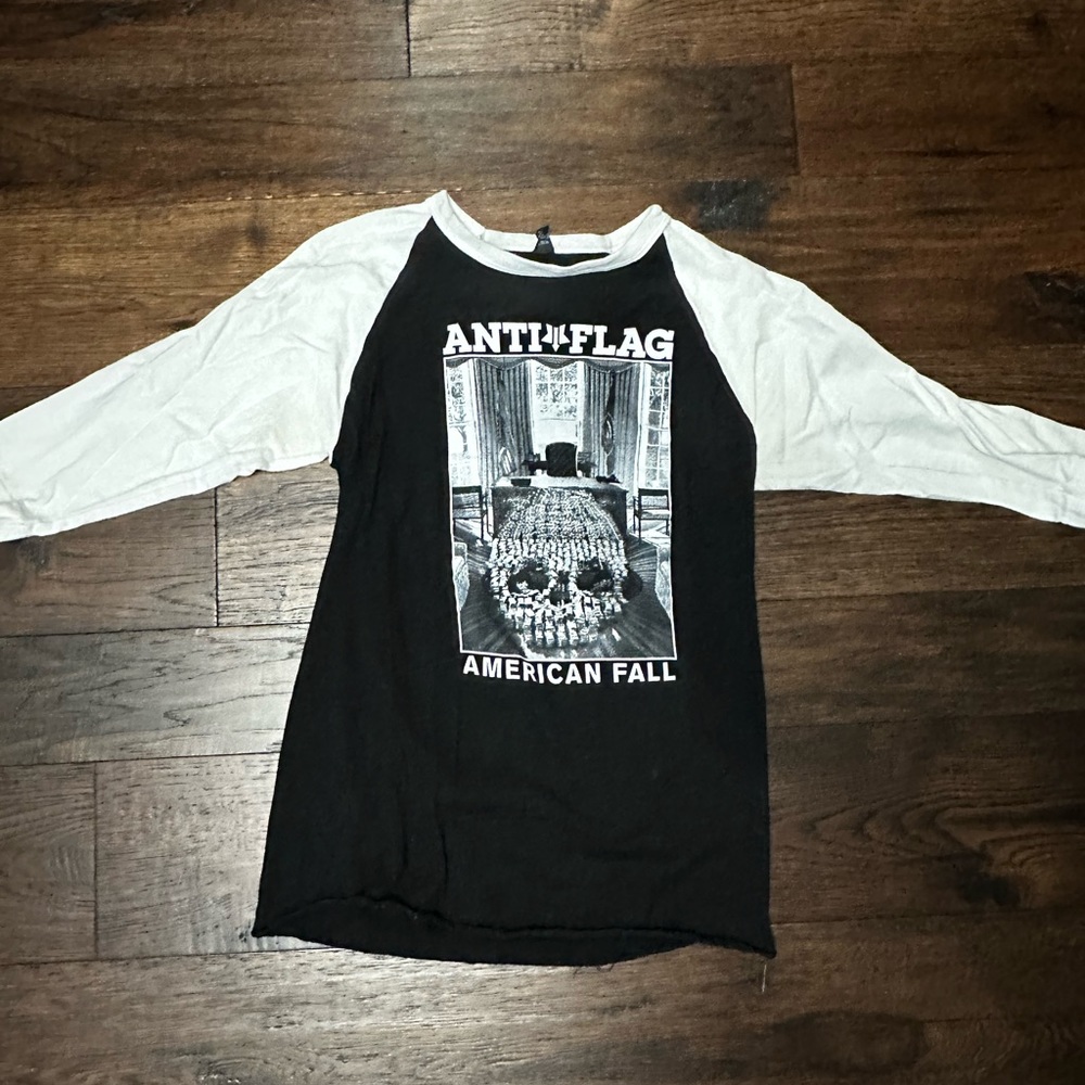 Anti-Flag women’s small baseball tee punk rock